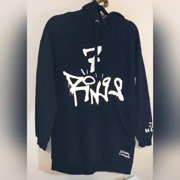 Ariana Grande Tops - H & M 7 Rings Arianna Grande Black Hoodie Size XS Oversized